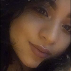 Meet your Posher, Arlene